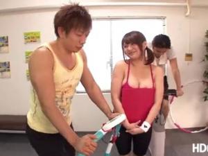 爆乳痴女インストラクター めぐり パイズリ