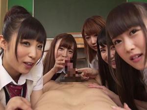 栄川乃亜 佐々波綾 星咲伶美 一ノ瀬もも 七瀬萌